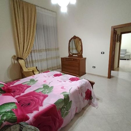 Casa Vacanze Al Castello Trani Exteriér fotografie